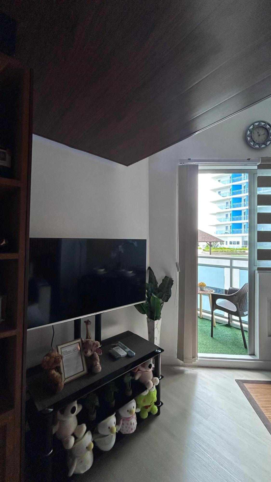 Kurlix Suites Of Azure North Сан Фернандо Екстериор снимка